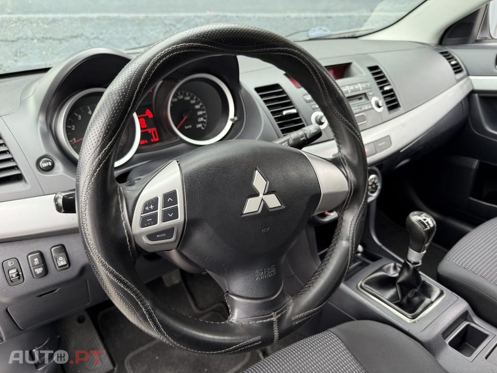 Mitsubishi Lancer 1.6 Invite ClearTec