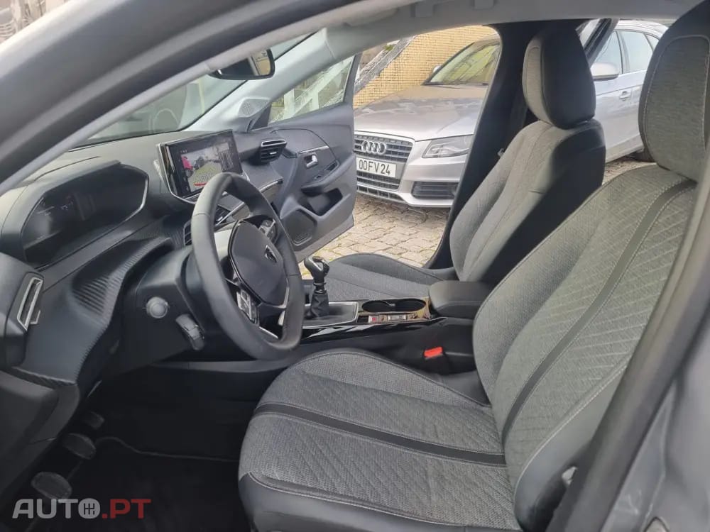 Peugeot 208 1.2 PureTech Allure
