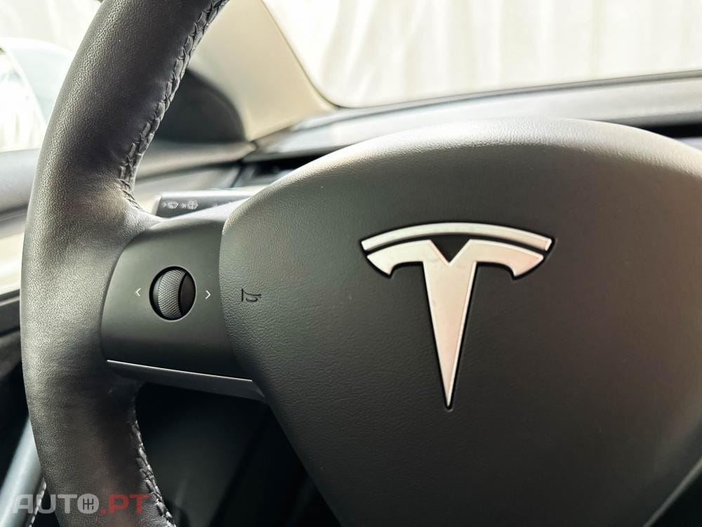 Tesla Model 3 Performance AWD