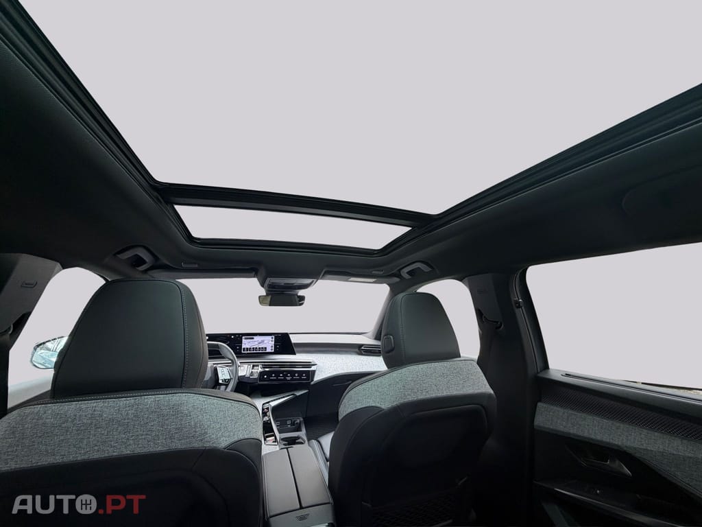 Peugeot E-5008 73 kWh GT
