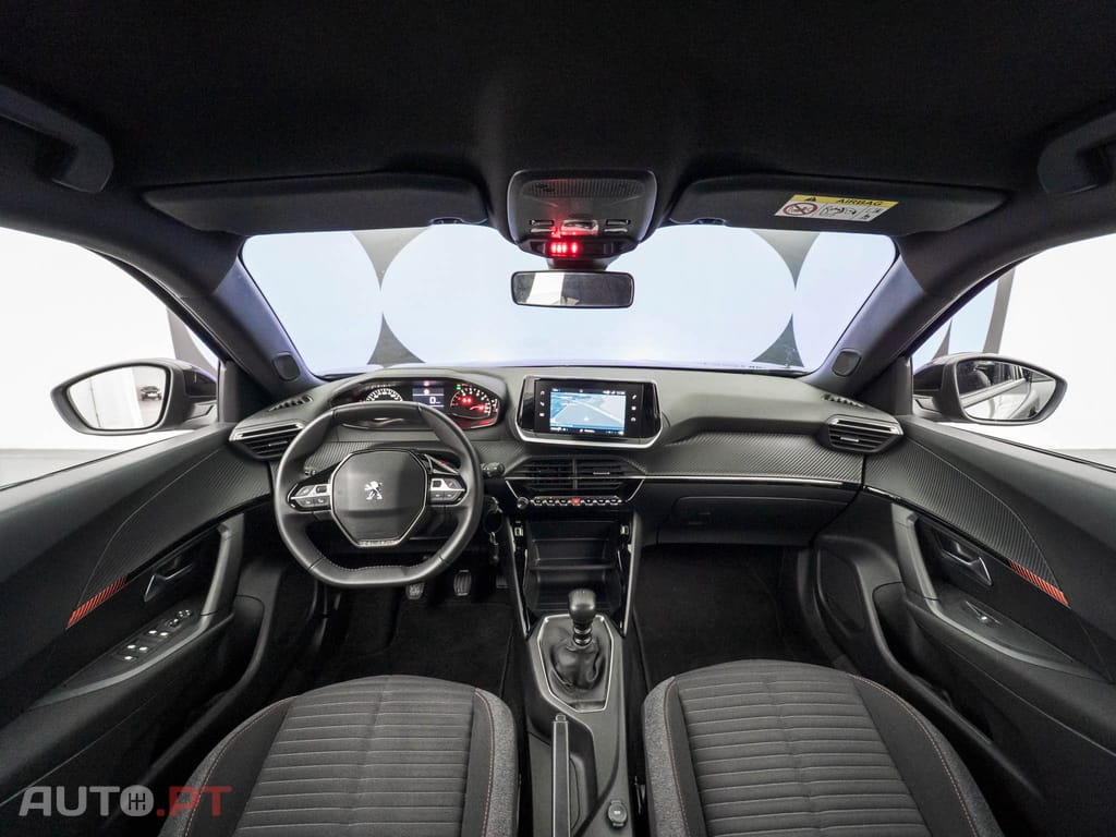 Peugeot 2008 1.2 PureTech Active Pack