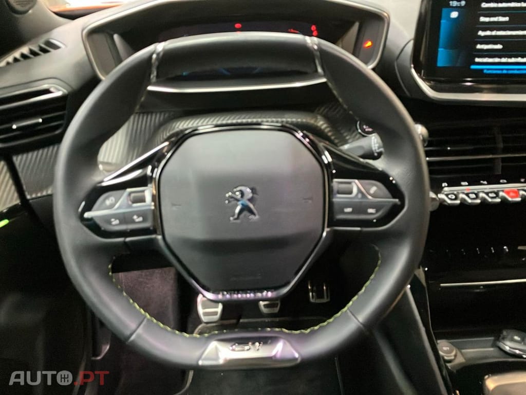 Peugeot 2008 1.2 PureTech GT