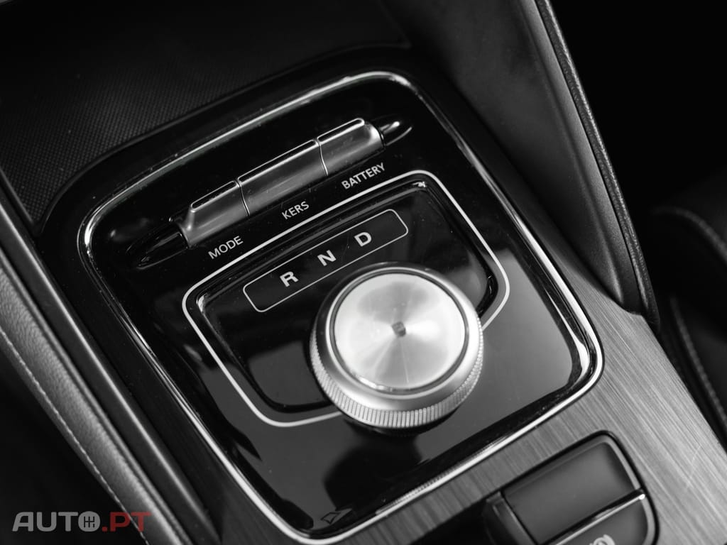 MG ZS EV 44.5 kWh Luxury