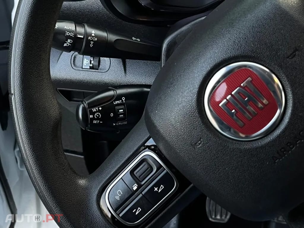 Fiat Doblo 5 LUGARES LONGA