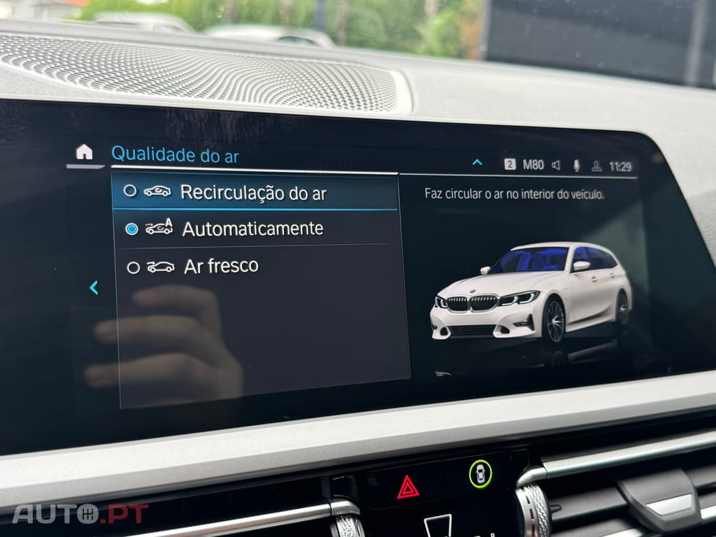 BMW 320 e Touring Corporate Edition Auto