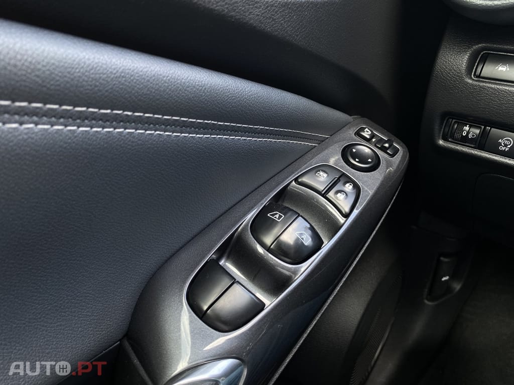 Nissan Juke 1.0 DIG-T N-Connecta