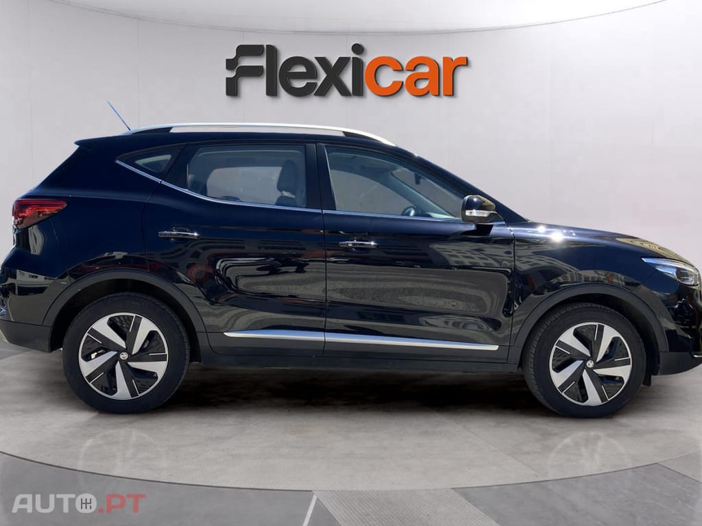 MG ZS EV 72.6 kWh Luxury OBC 11 KW