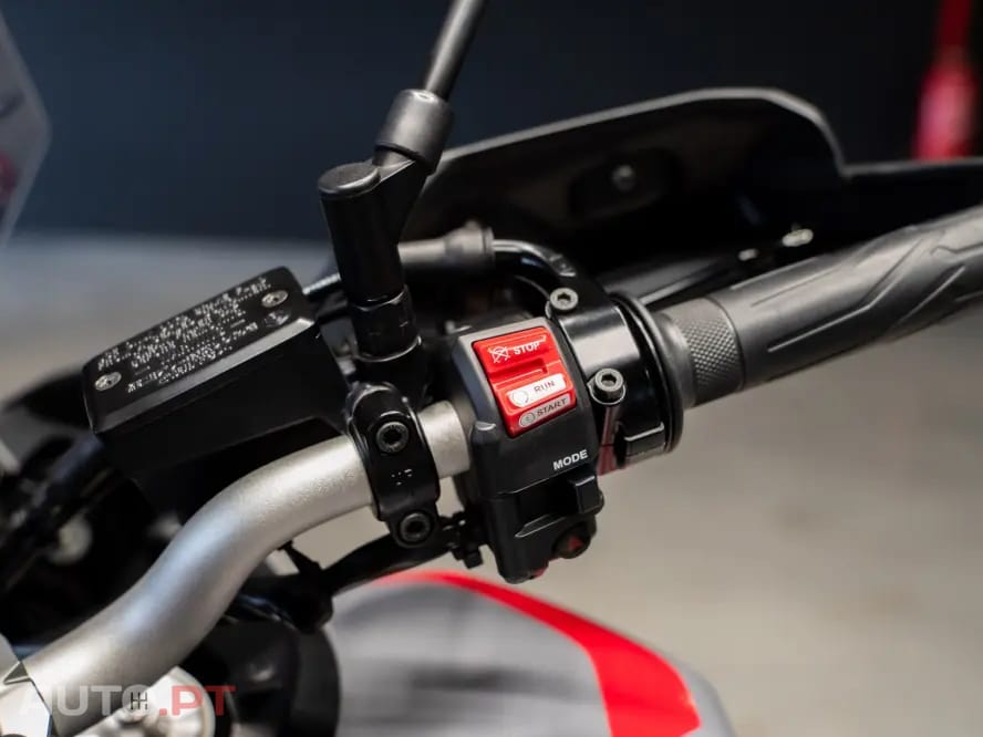 Yamaha Tracer 900