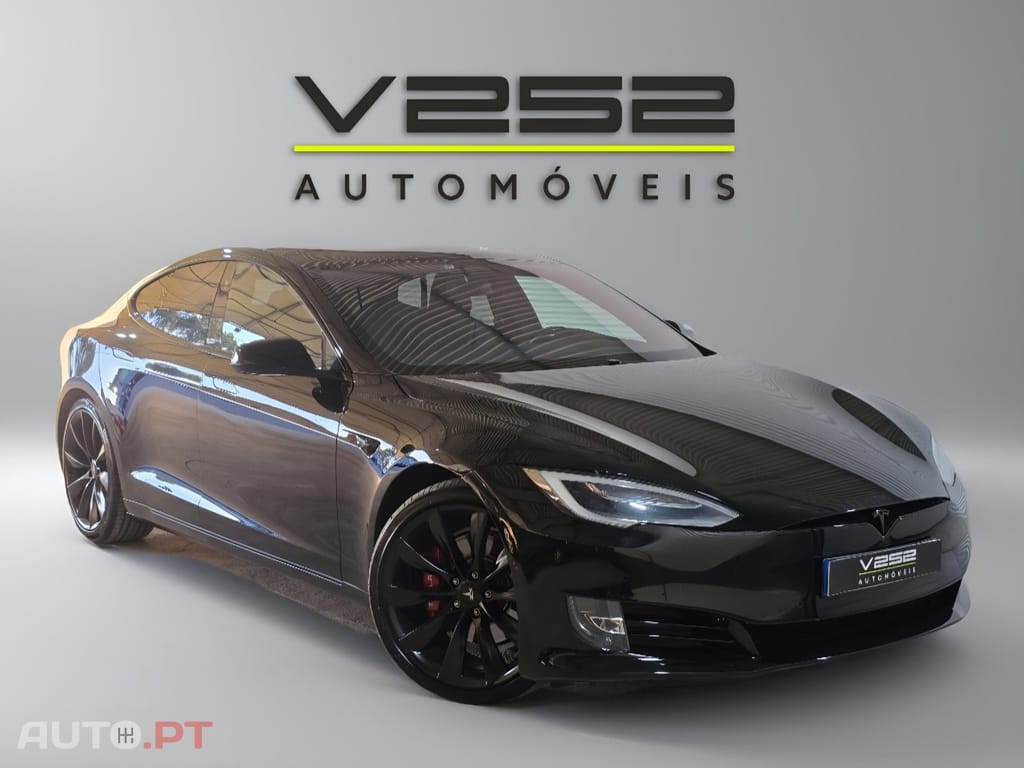 Tesla Model S 100 kWh Long Range Plus AWD