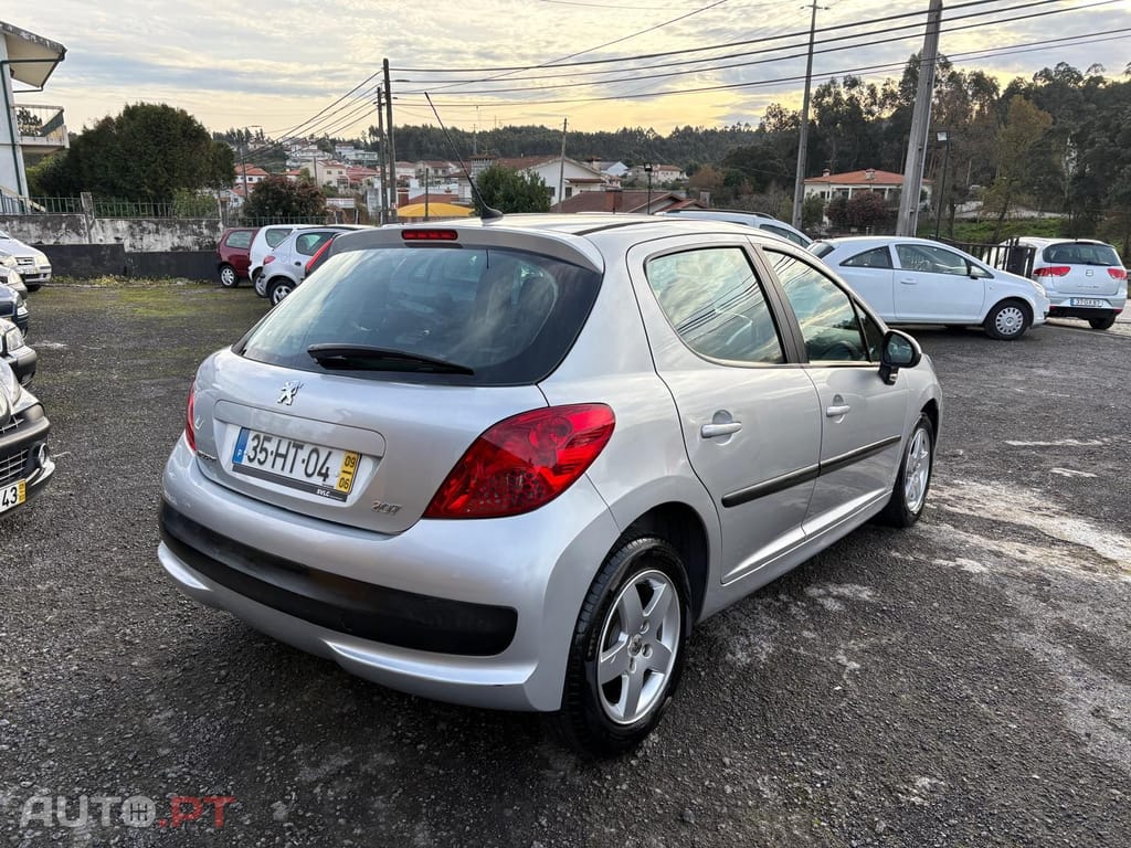 Peugeot 207 1.4 16V WIP Nav