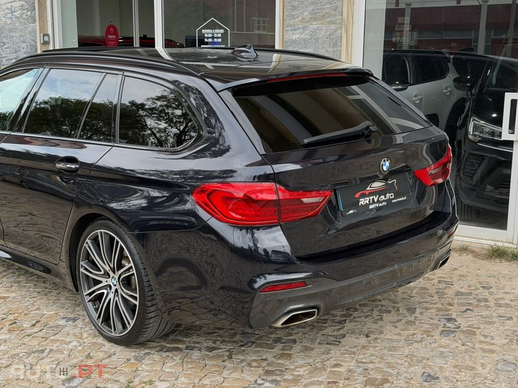BMW 520 d Pack Desportivo M Auto