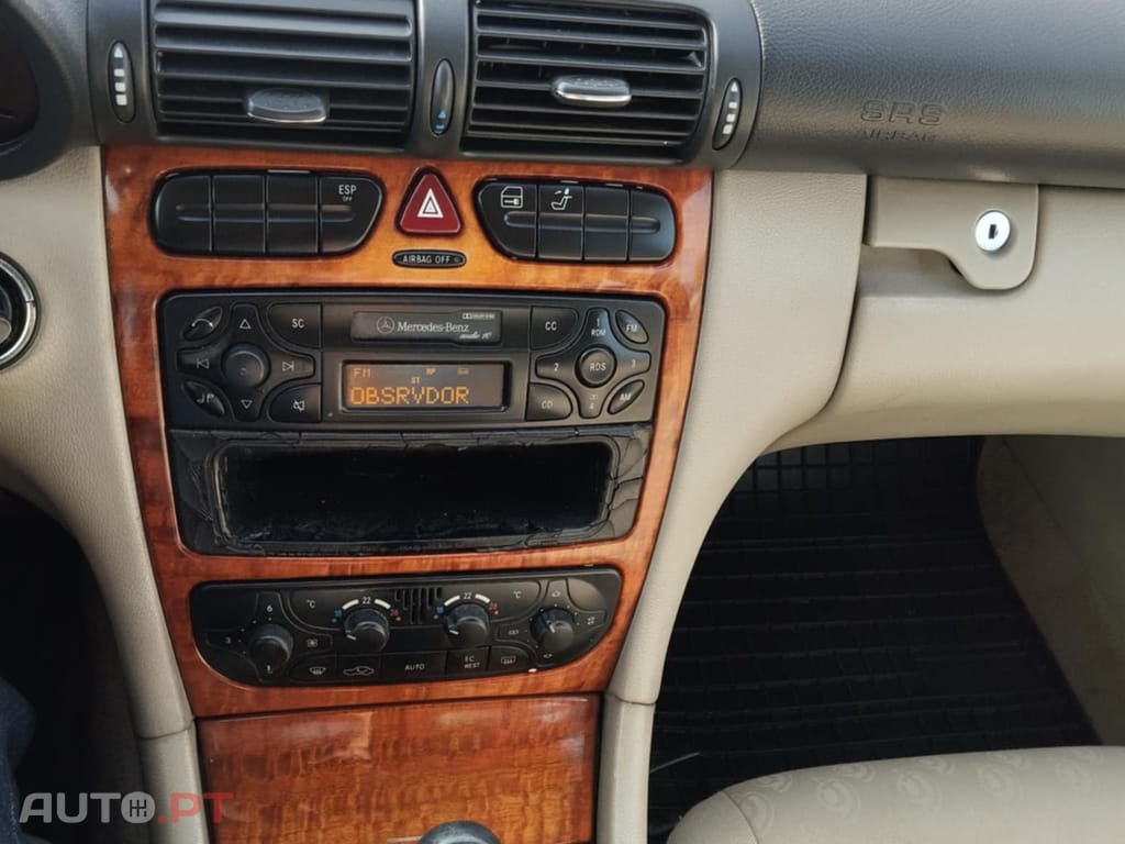Mercedes-Benz 220 CDI