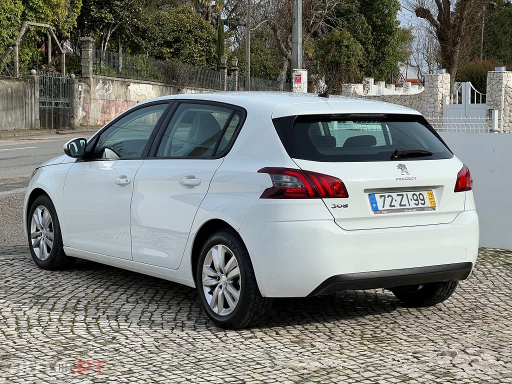 Peugeot 308 1.5 BlueHDi Business Line