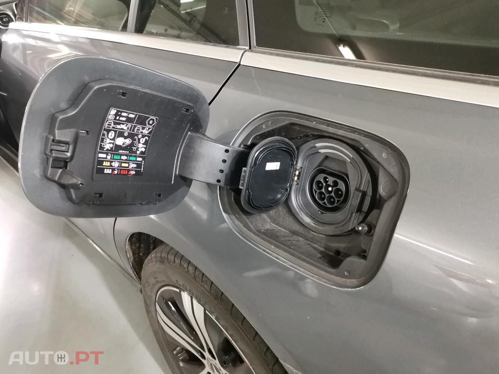 Mercedes-Benz C 300 ND