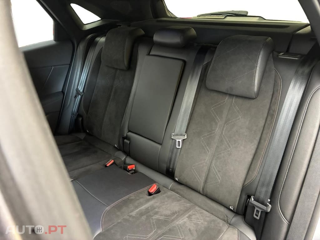 DS DS7 Crossback 1.6 THP Performance Line EAT8