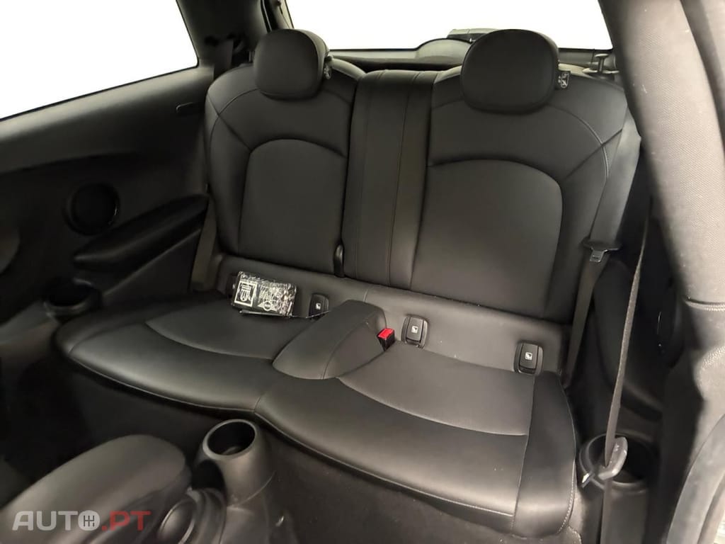 MINI Electric Cooper SE Premium Edition