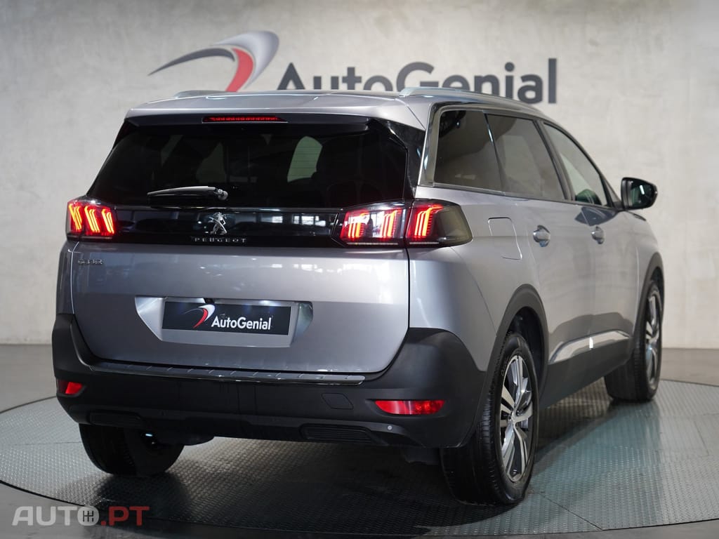 Peugeot 5008 1.2 PureTech Allure Pack