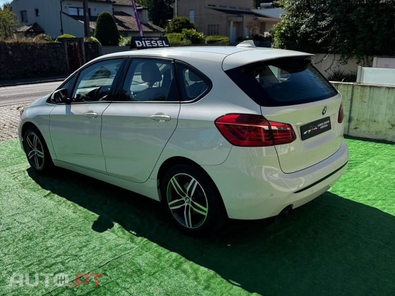 BMW 216 d Line Sport