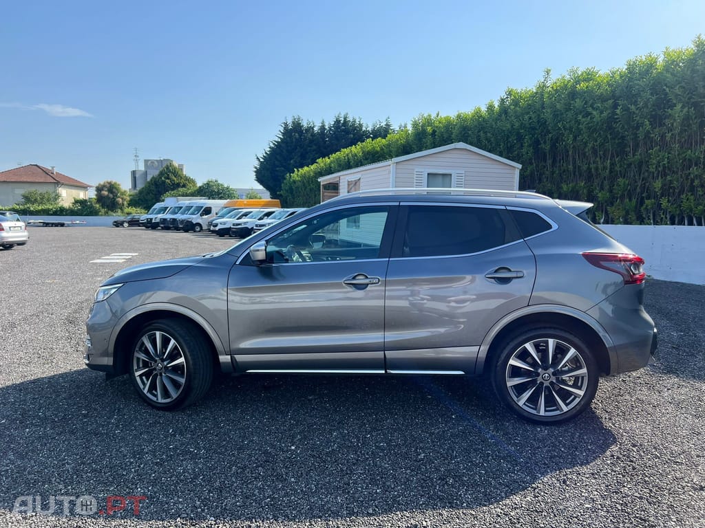 Nissan Qashqai 1.3 DIG-T Tekna Bose