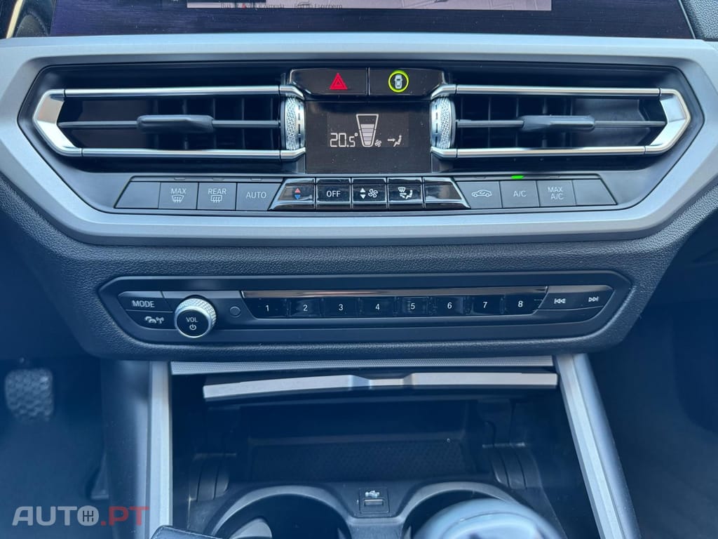 BMW 318 d Touring Line Sport