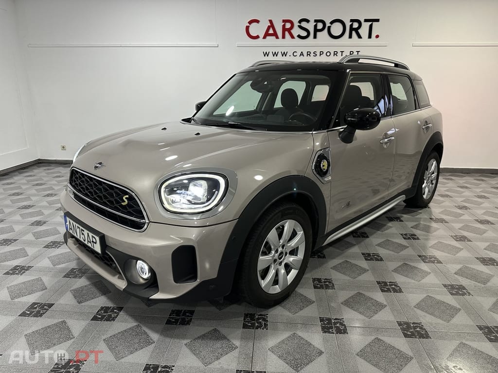 MINI Countryman Cooper SE ALL4 Auto