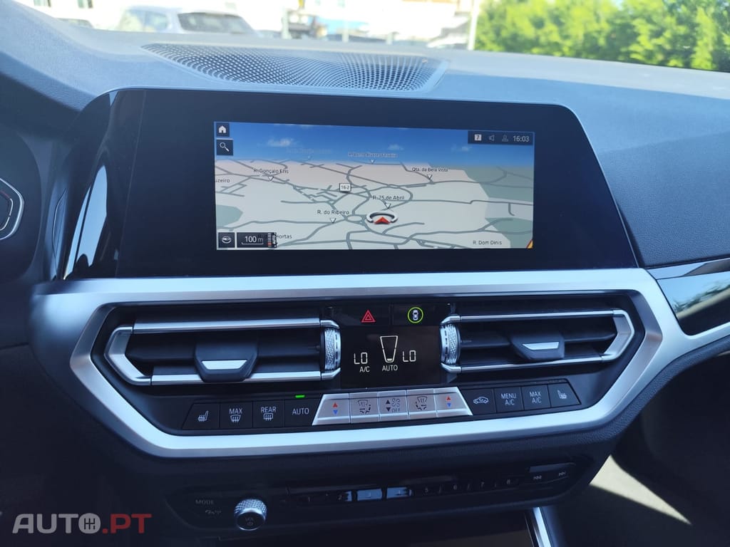 BMW 320 d Touring Line Sport Auto