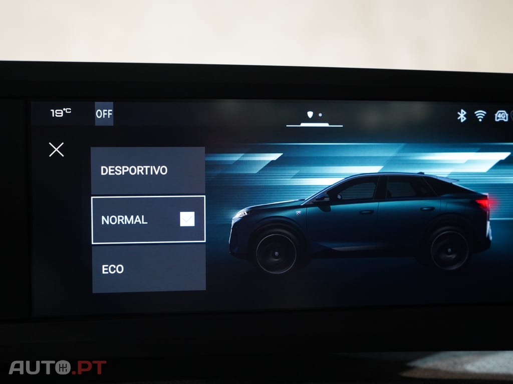 Peugeot 3008 1.2 Hybrid Allure e-DCS6