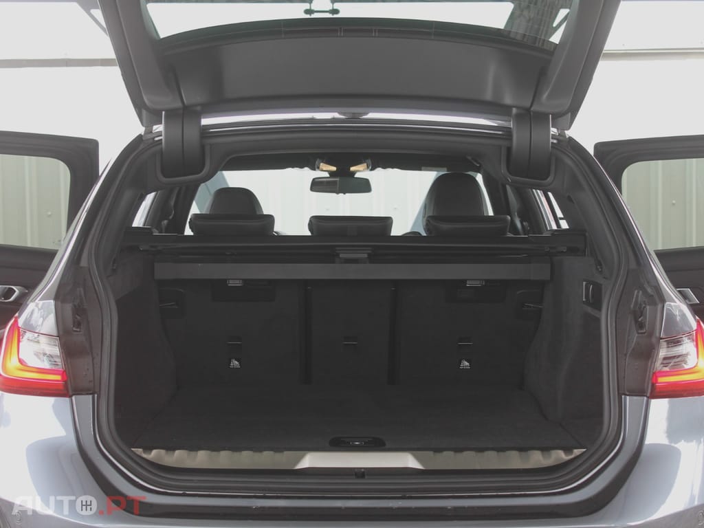 BMW 320 e Corporate Edition Auto