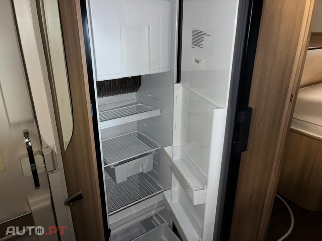 Ford Transit 2.2 Roller Team