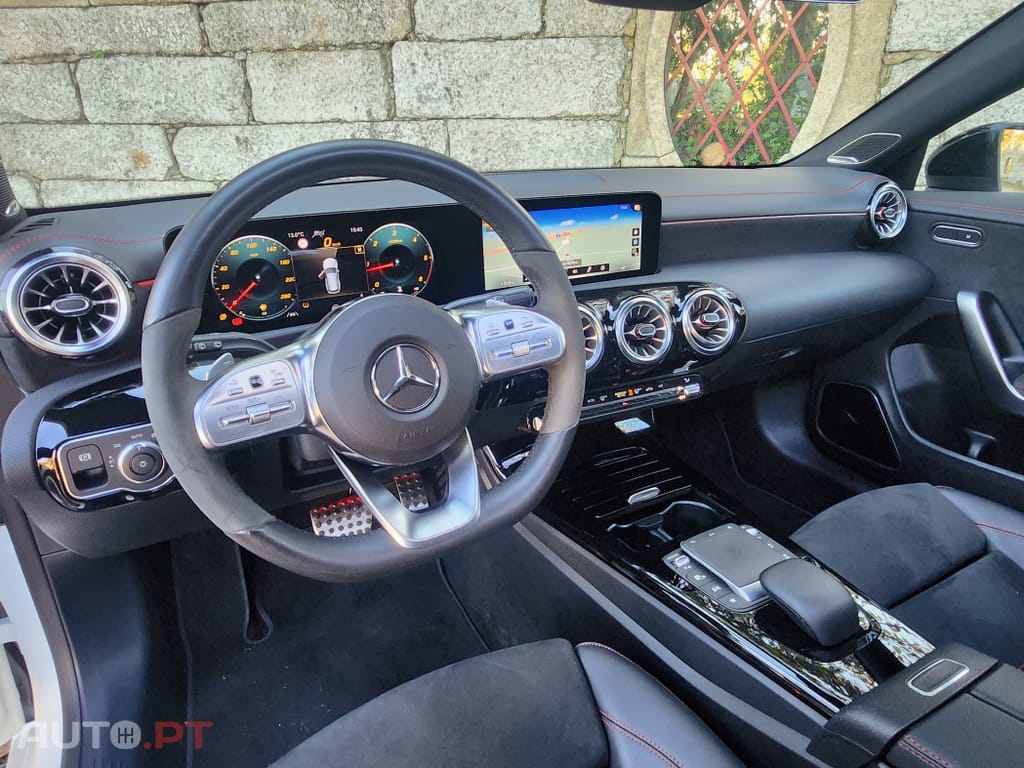 Mercedes-Benz CLA 200 d Shooting Brake 8G-DCT AMG Line