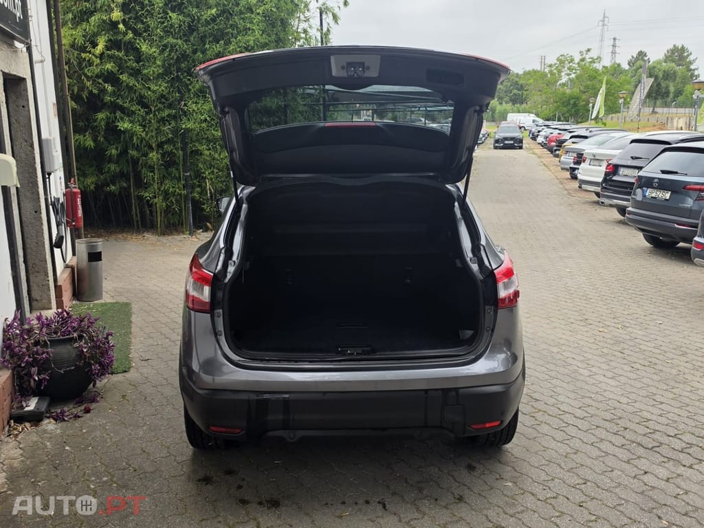 Nissan Qashqai 1.5 dCi Tekna