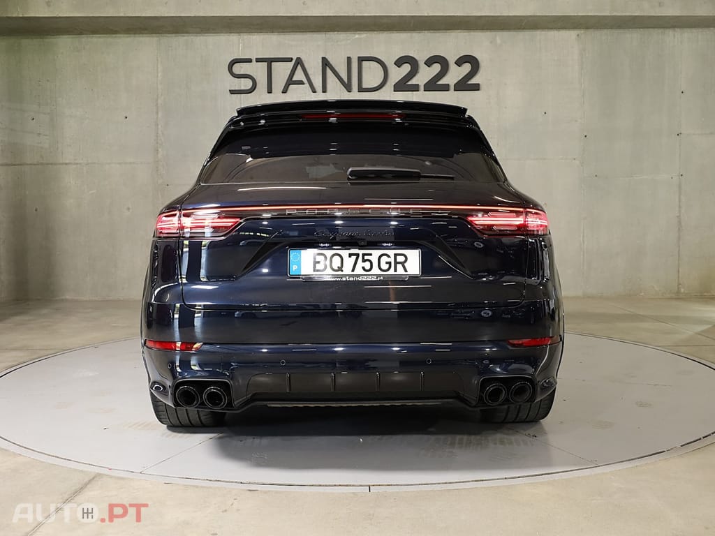 Porsche Cayenne Turbo