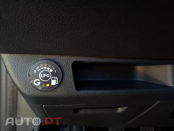 Renault Clio TCe 100 Bi-Fuel Techno