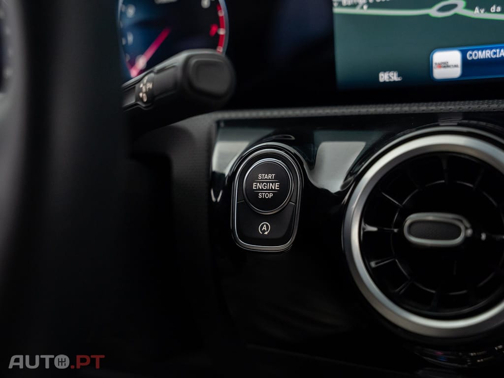 Mercedes-Benz A 200 Standard