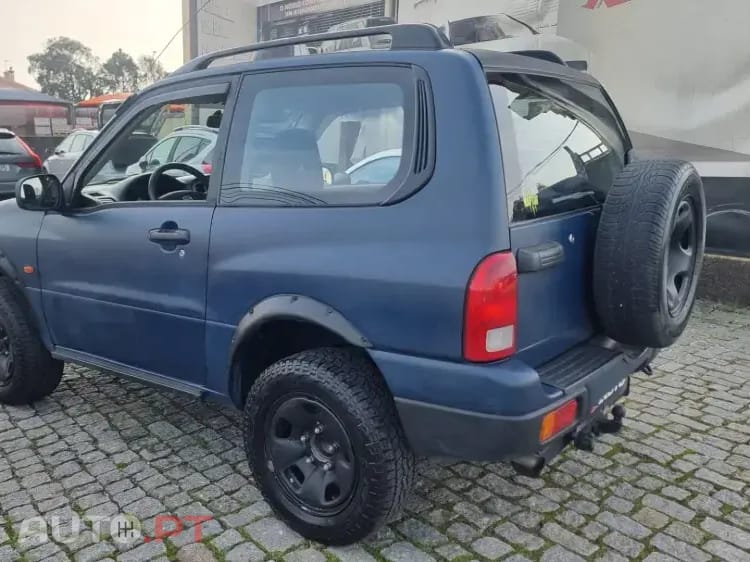 Suzuki Grand Vitara Outro
