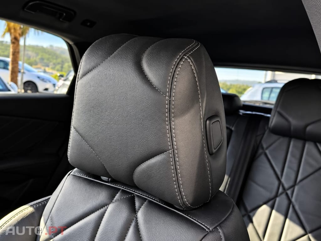 DS DS7 Crossback 2.0 BlueHDi La Première EAT8
