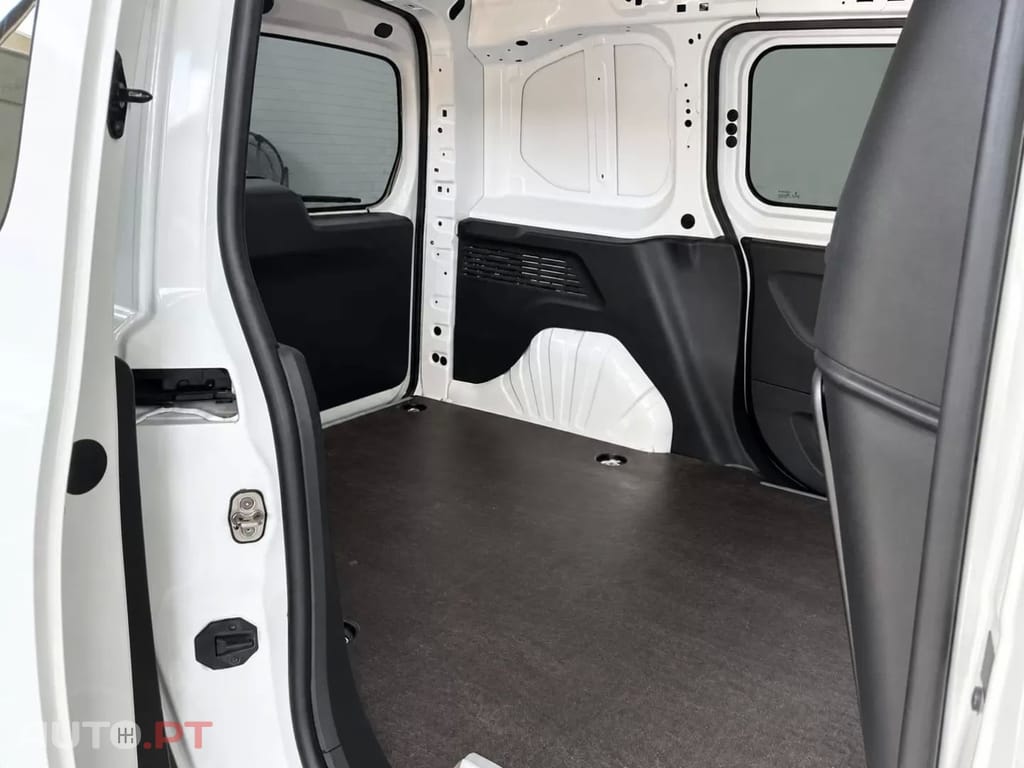 Peugeot Partner Partner 1.5 Blue-HDI L1 Premium 3L