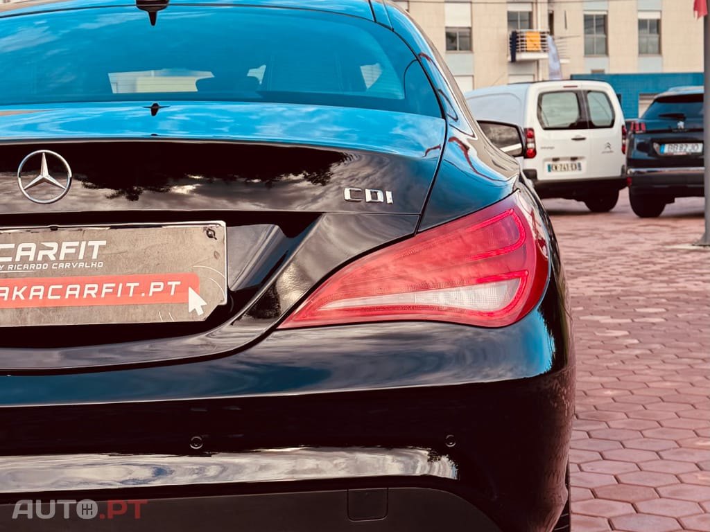 Mercedes-Benz CLA 220 CDi Urban Aut.111g