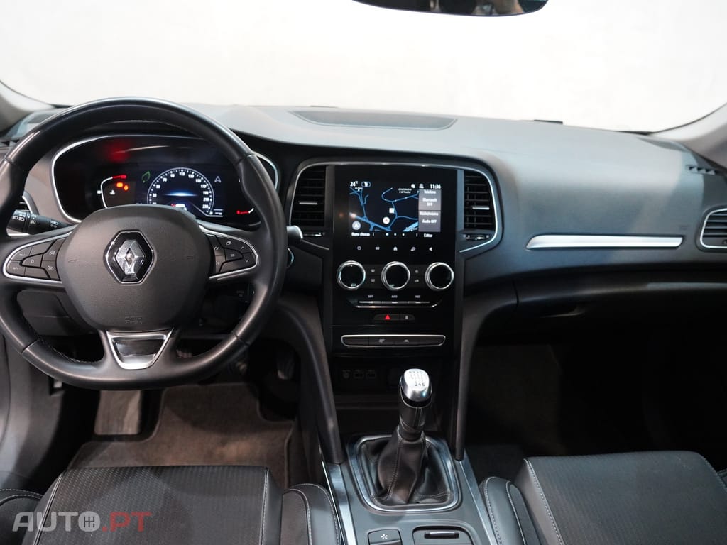 Renault Mégane Sport Tourer 1.5 Blue dCi Intens