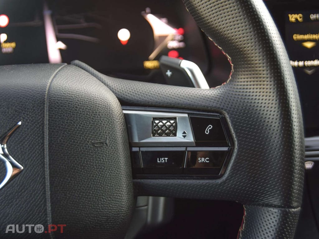 DS DS7 E-Tense Performance Line EAT8