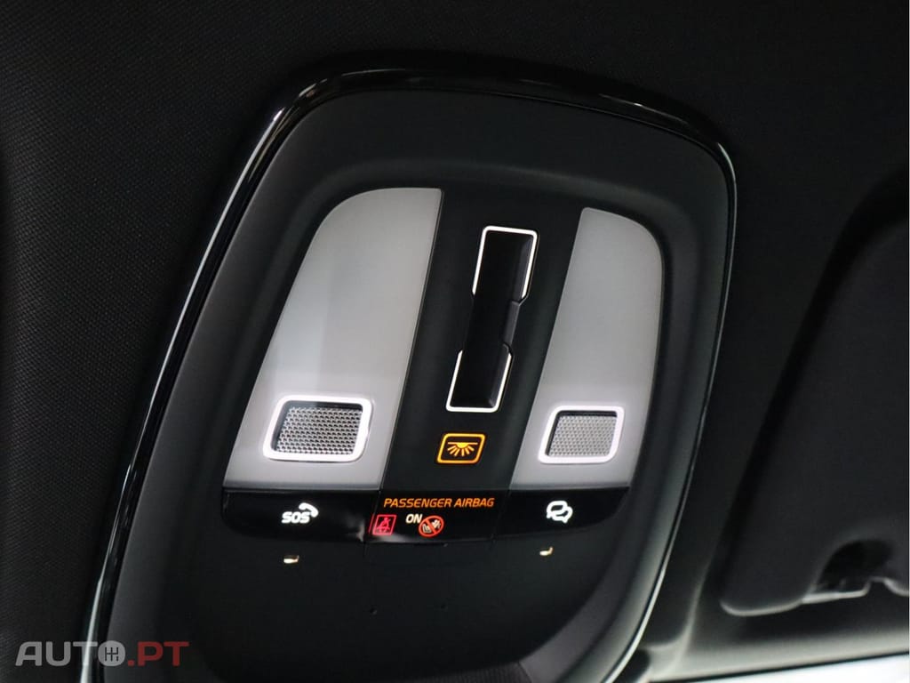 Volvo XC60 2.0 T6 PHEV Black Edition AWD