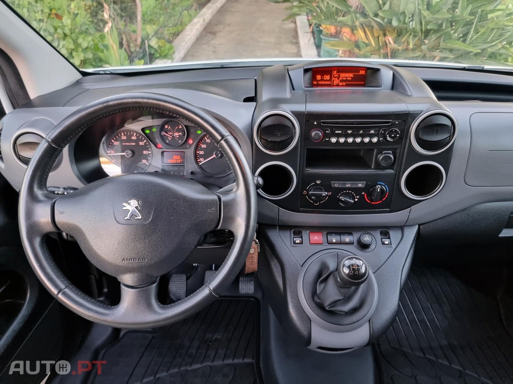 Peugeot Partner 1.6 BlueHDi L2 Premium