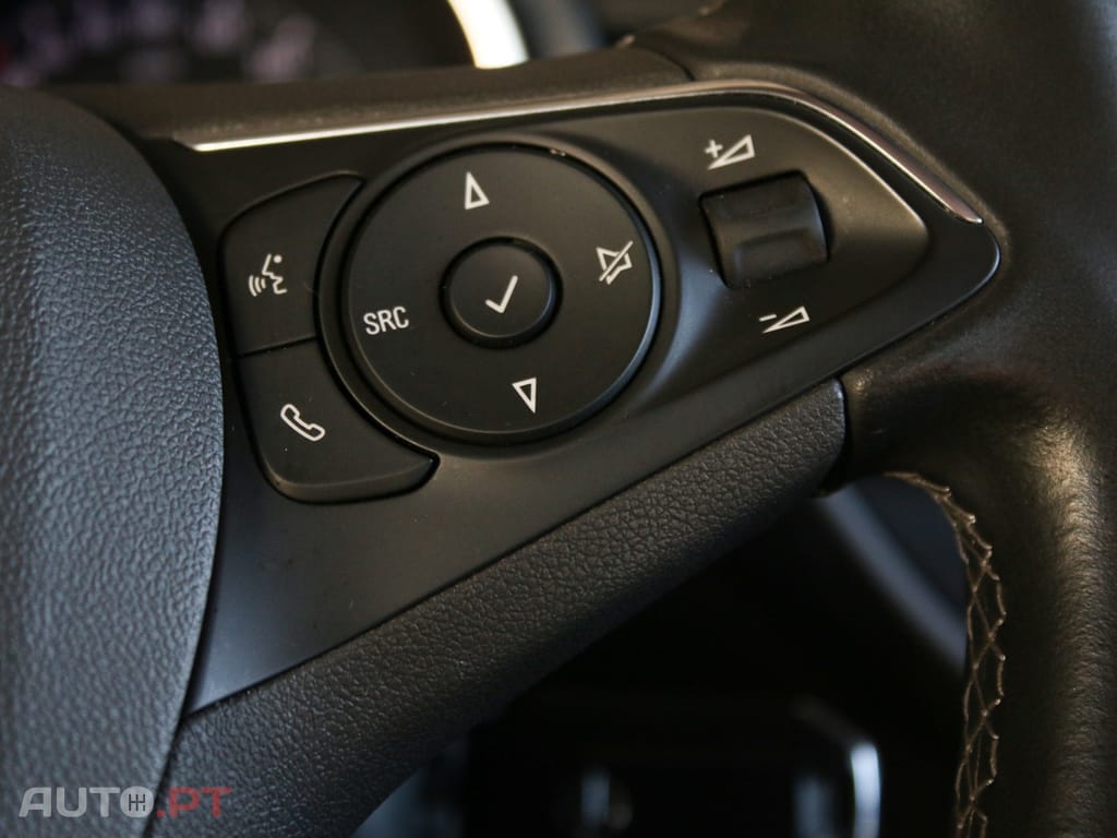 Opel Crossland 1.2 T Business