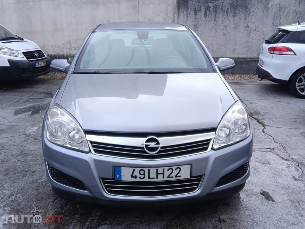 Opel Astra 1.3 CDTi Edition