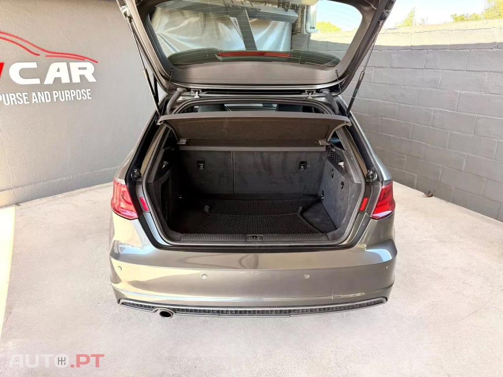Audi A3 Sportback 1.6 TDI S-line S tronic — fotografia 9