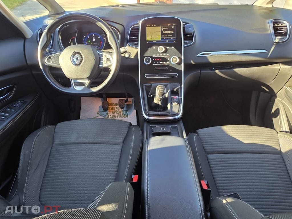 Renault Grand Scénic 1.5 dCi Intens Hybrid Assist SS