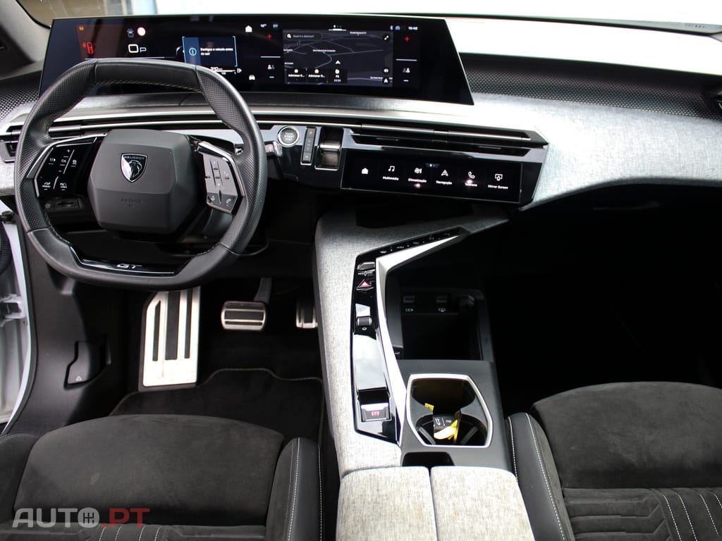 Peugeot 3008 1.2 Hybrid GT e-DCS6