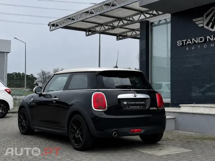 MINI Cooper COOPER D