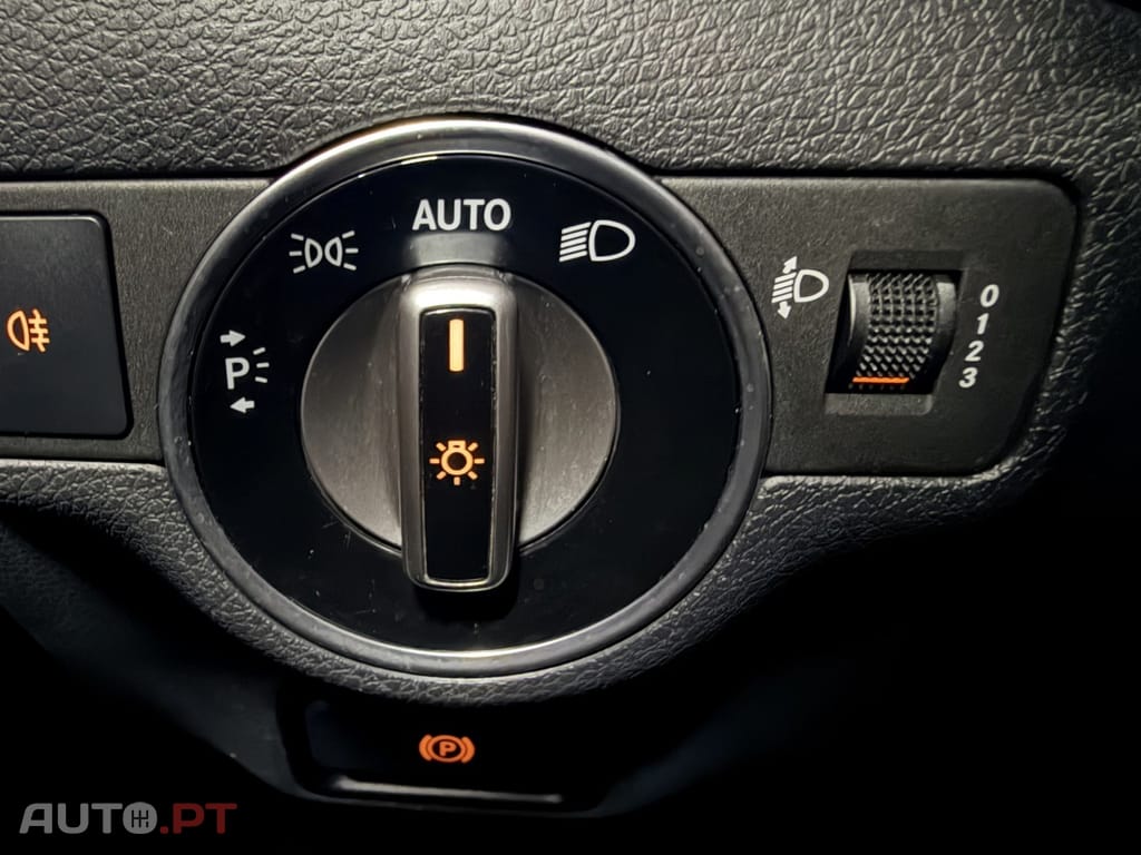 Mercedes-Benz A 200 AMG Line