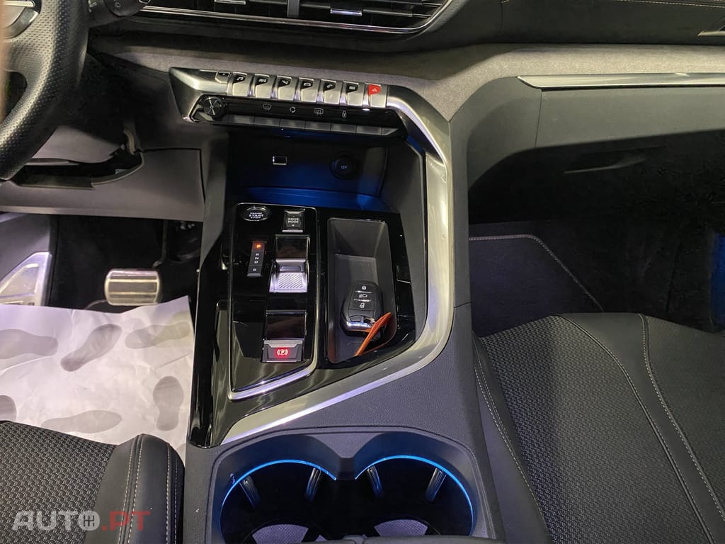 Peugeot 3008 1.6 Plug-in Hybrid GT e-DCS7